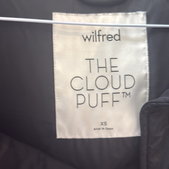 Aritzia cloud puff - Picture 2 of 2